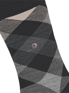 Calcetines Burlington para hombre: Rombos escoceses, en negro pasión por la lana