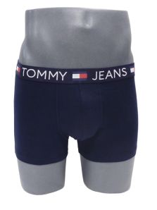 Regalo perfecto: Sorprende con Tommy Jeans en ropa interior juvenil